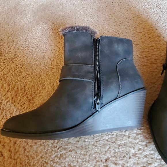 Womens wedge boots - Picture 4 of 8